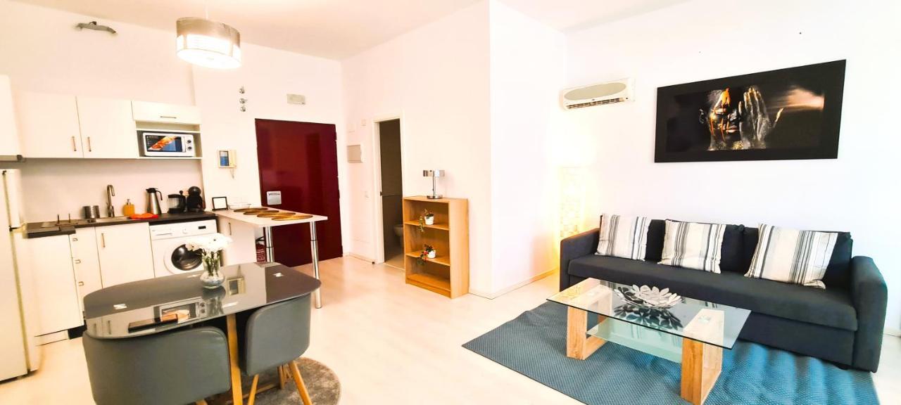 Norte Ii By Oshun Apartamento Madrid